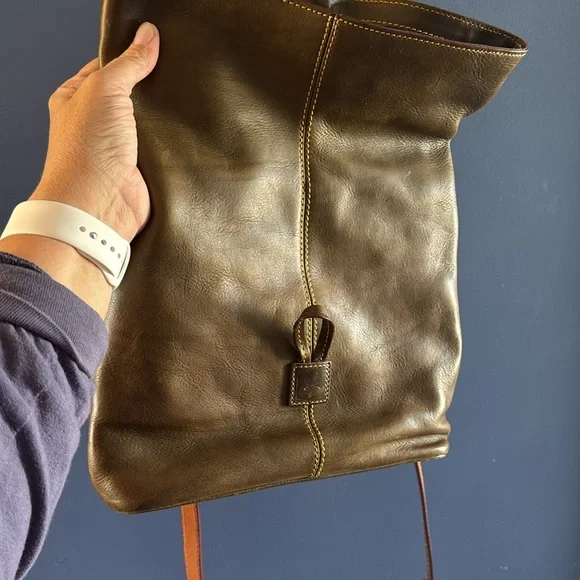 Dooney and Bourke brownish green hues shoulder/crossboy Florentine Leather Bag - Picture 16 of 17